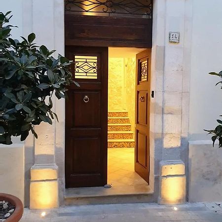Palazzo Giufa Apartment Syracuse Exterior foto